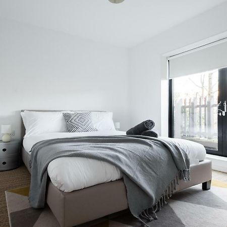 The Cliffside Loft - Distinctly Modern 3 Bdr Riverside Home Bath Buitenkant foto