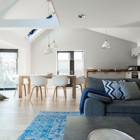 The Cliffside Loft - Distinctly Modern 3 Bdr Riverside Home Bath Buitenkant foto