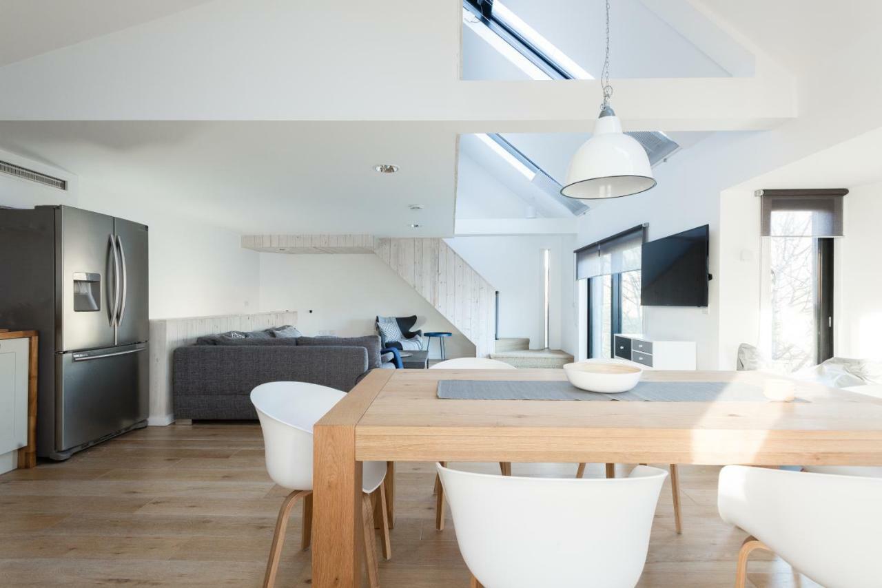 The Cliffside Loft - Distinctly Modern 3 Bdr Riverside Home Bath Buitenkant foto